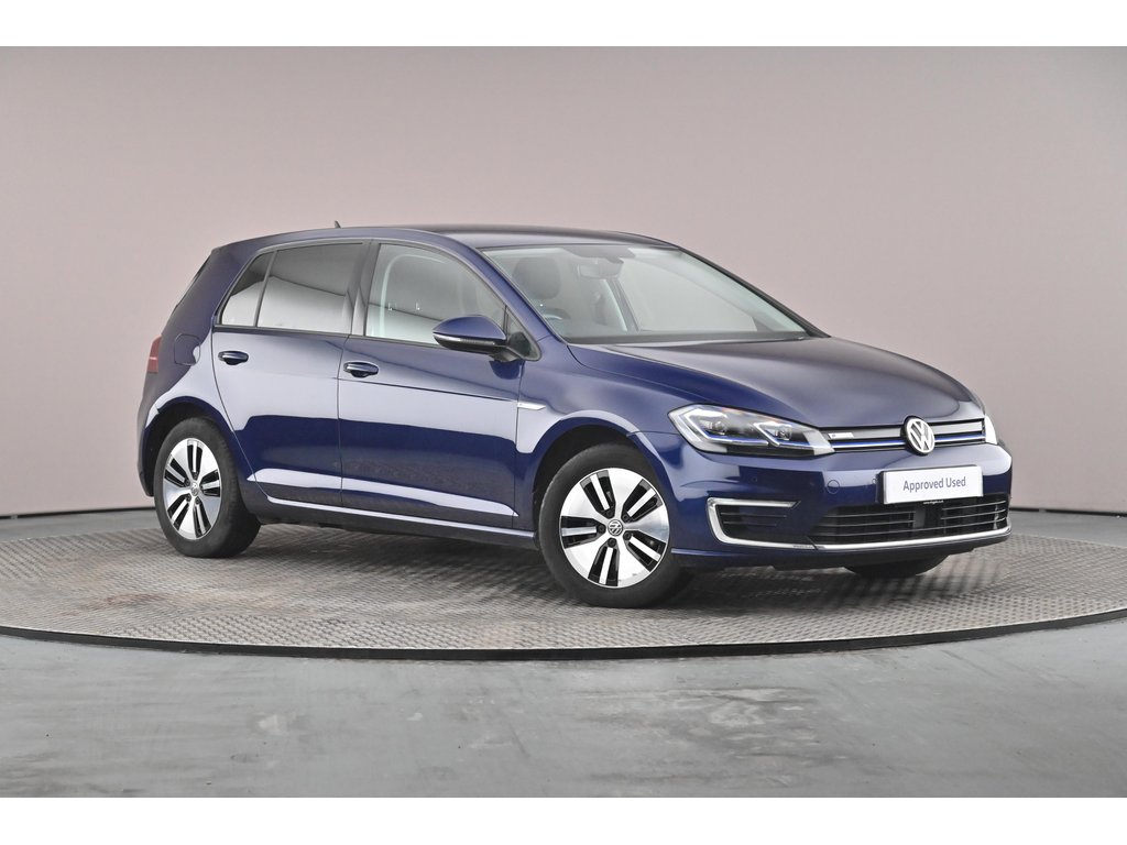Main listing image - Volkswagen e-Golf
