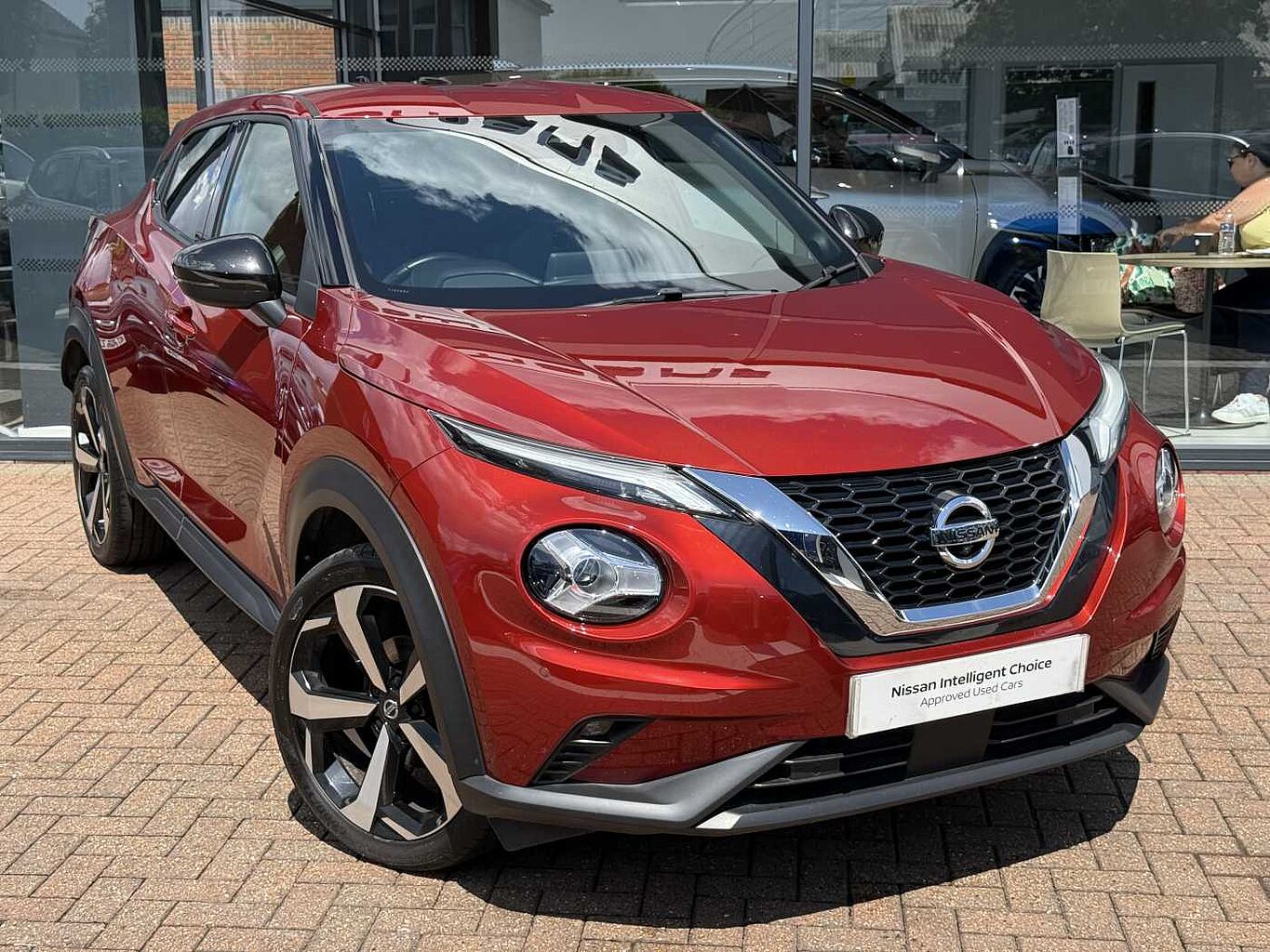 Main listing image - Nissan Juke