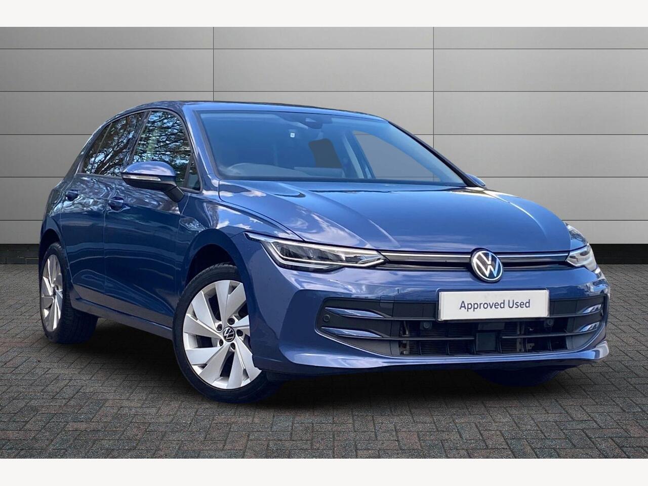 Main listing image - Volkswagen Golf