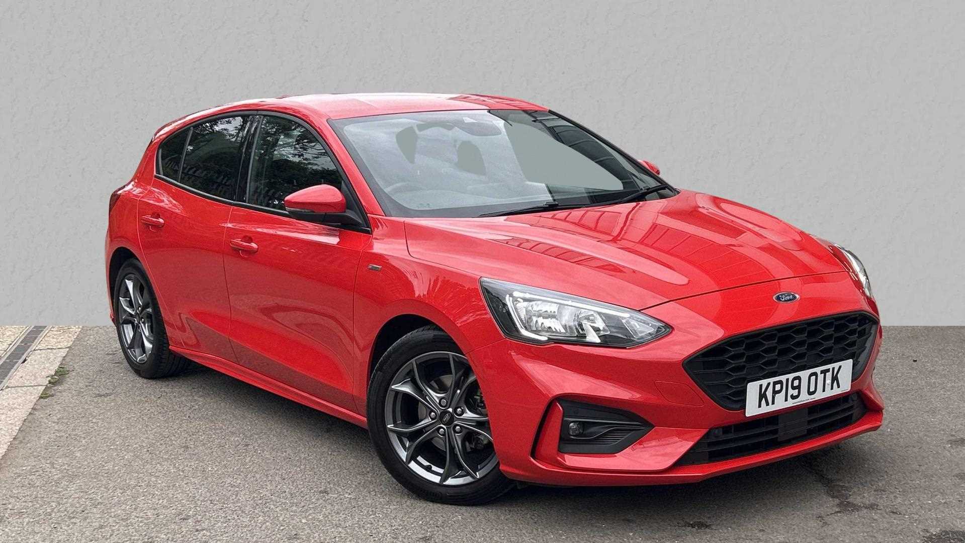 Main listing image - Ford Focus