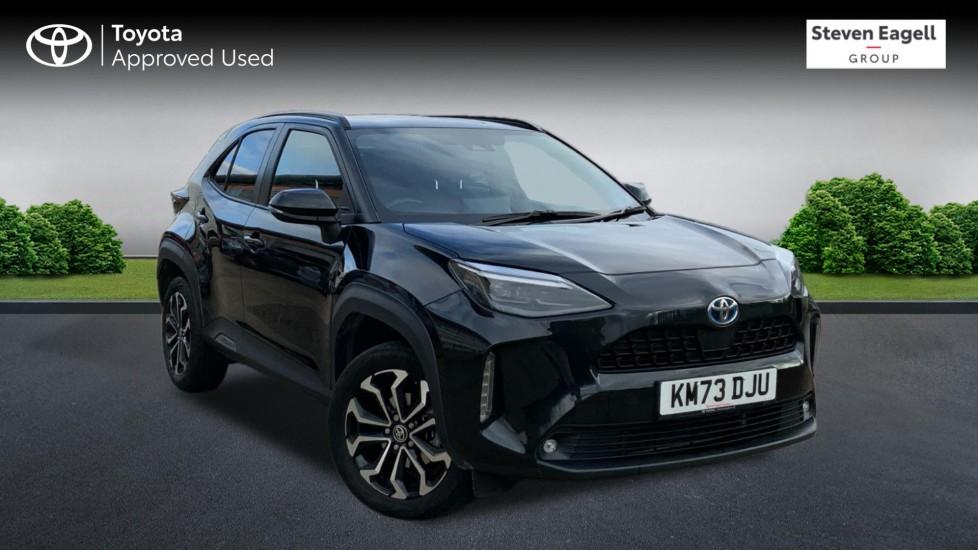 Main listing image - Toyota Yaris Cross