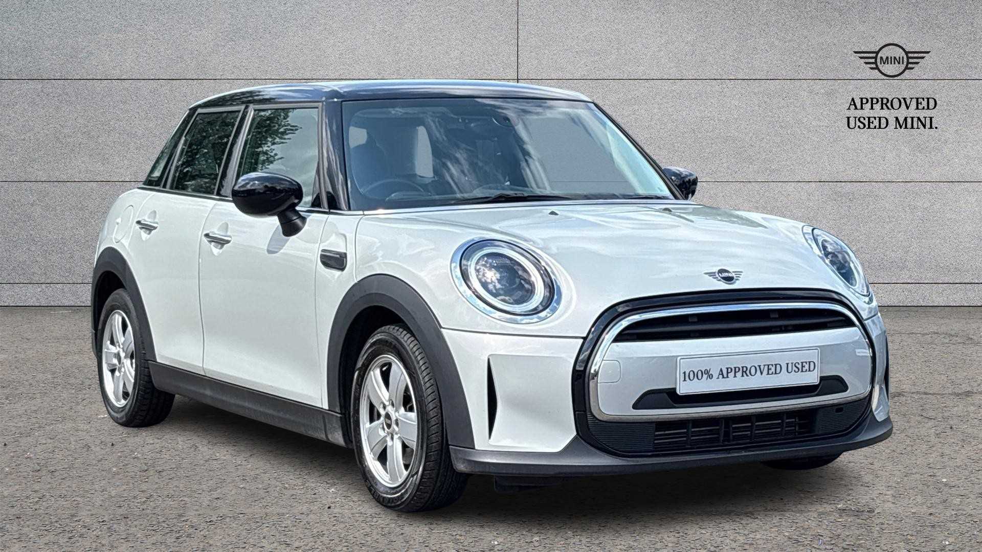 Main listing image - MINI Hatchback 5dr