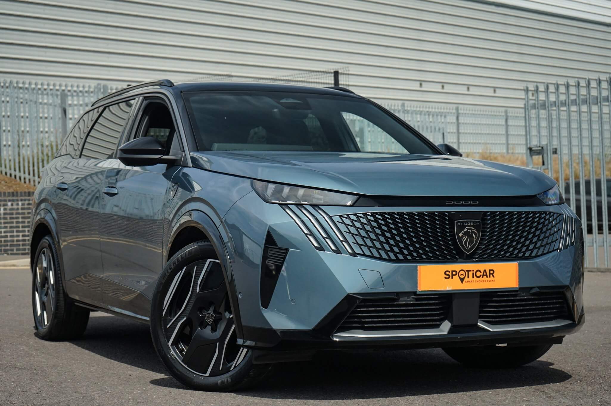 Main listing image - Peugeot 5008