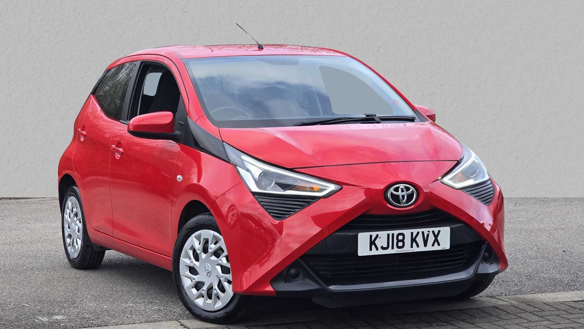 Main listing image - Toyota Aygo