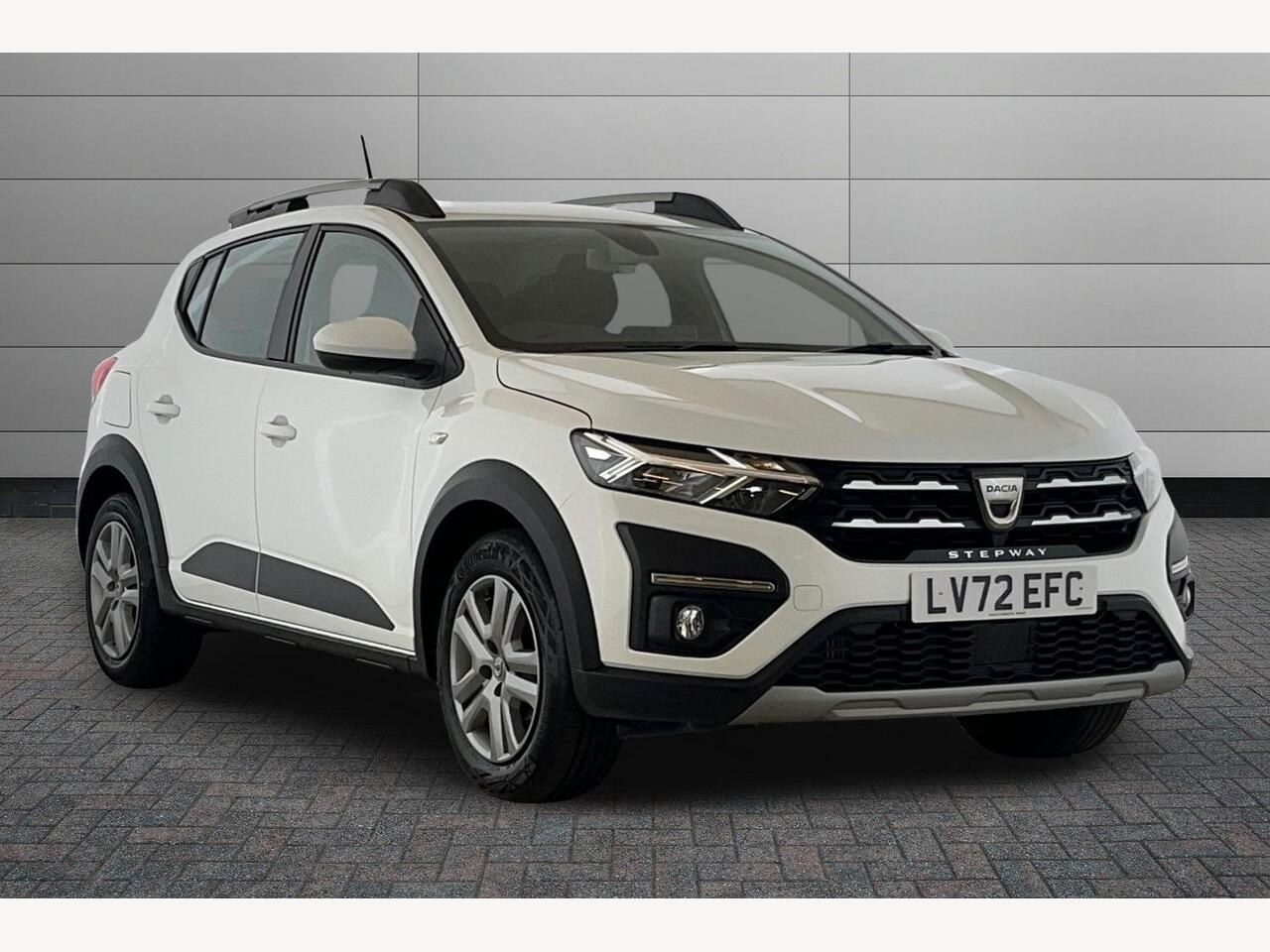 Main listing image - Dacia Sandero Stepway