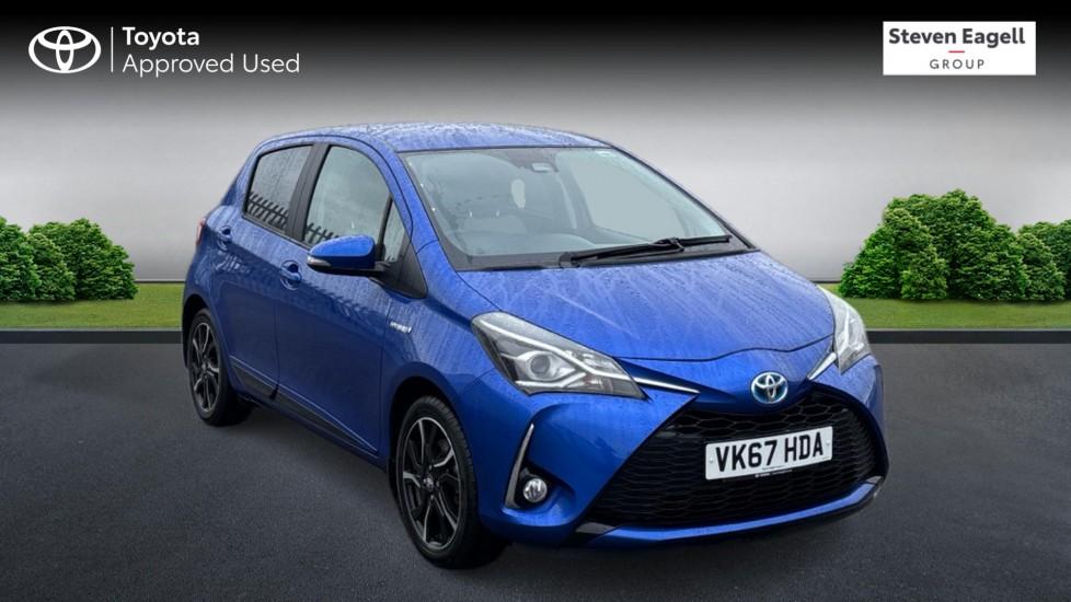 Main listing image - Toyota Yaris