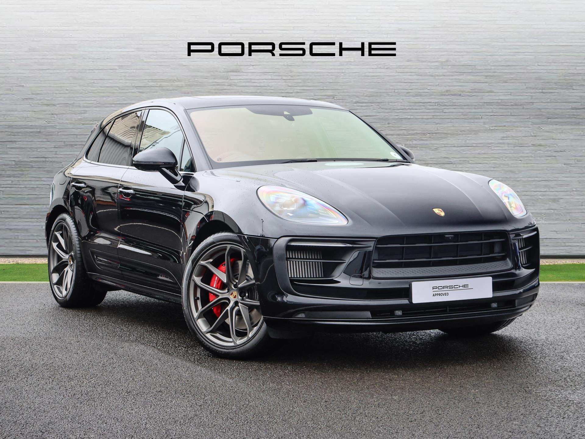 Main listing image - Porsche Macan