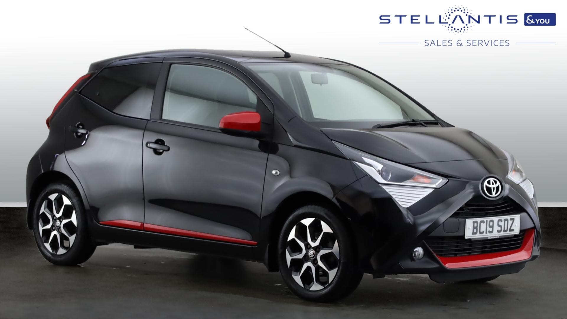 Main listing image - Toyota Aygo