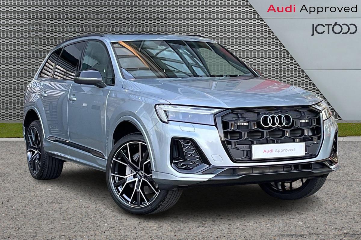 Main listing image - Audi Q7