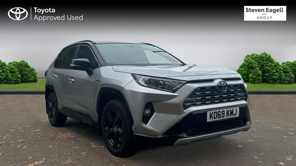 Main listing image - Toyota RAV4