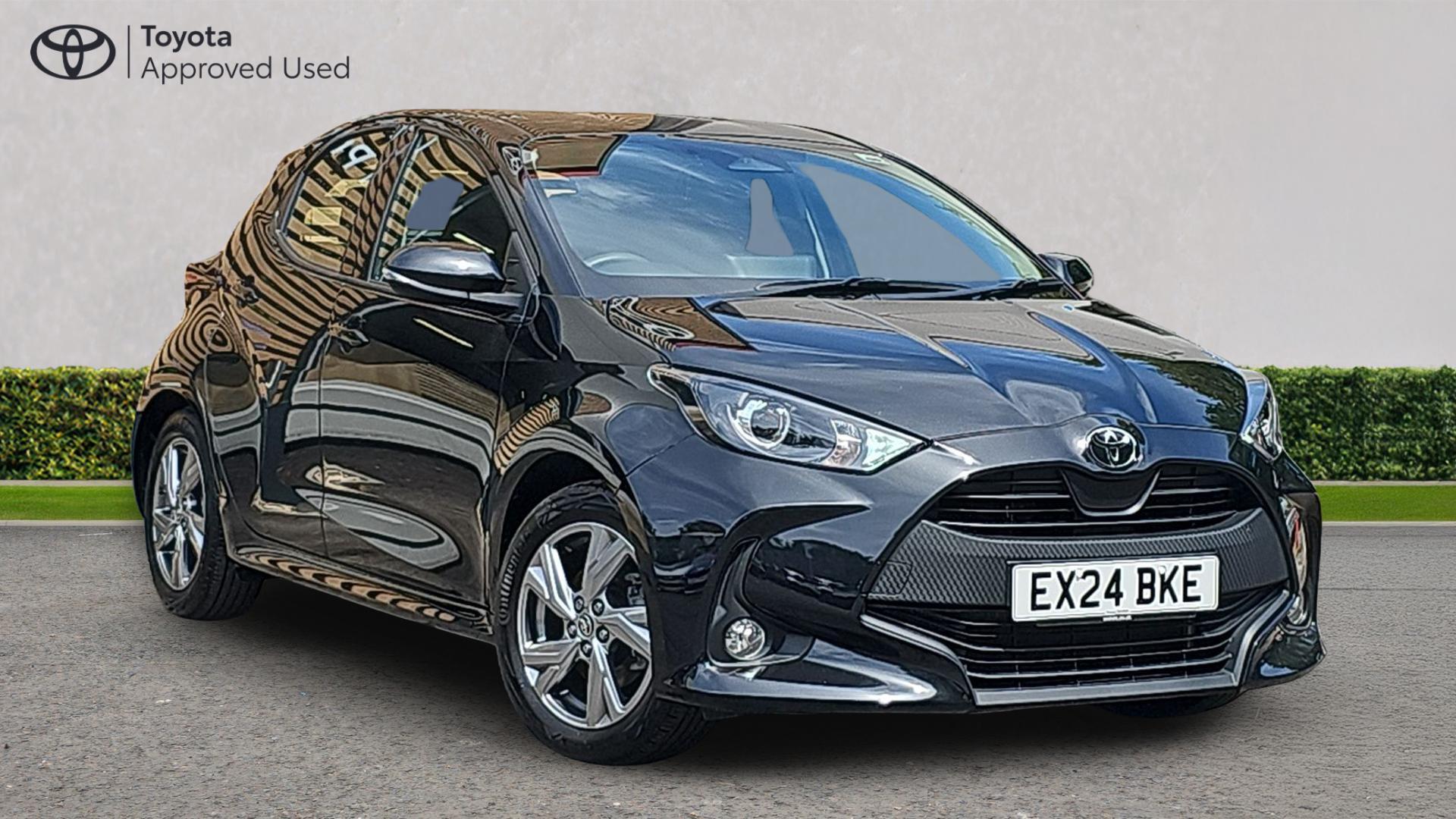 Main listing image - Toyota Yaris
