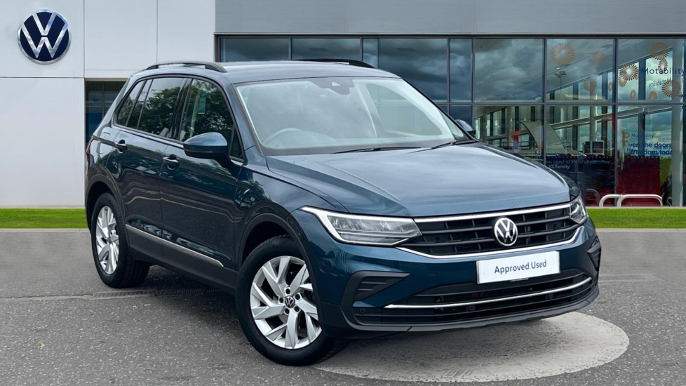 Main listing image - Volkswagen Tiguan