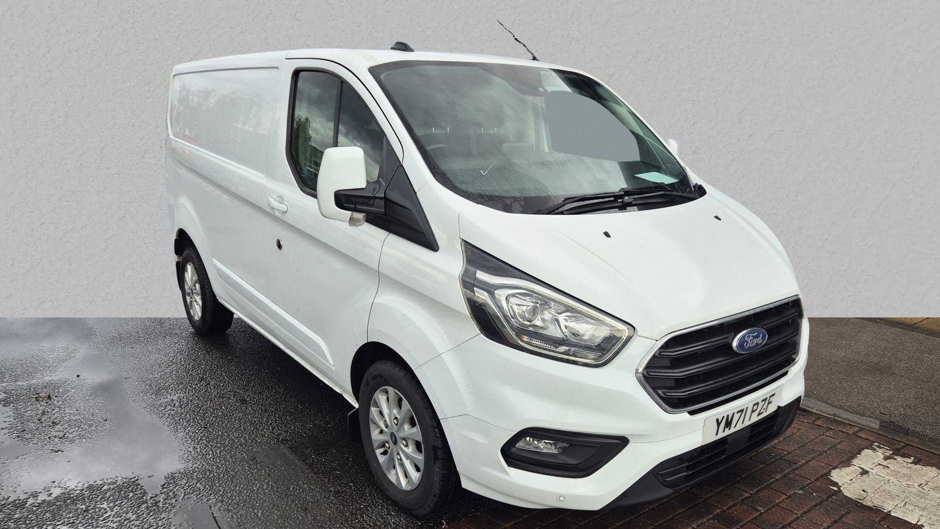 Main listing image - Ford Transit Custom