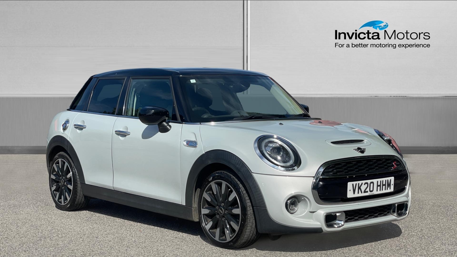 Main listing image - MINI Hatchback