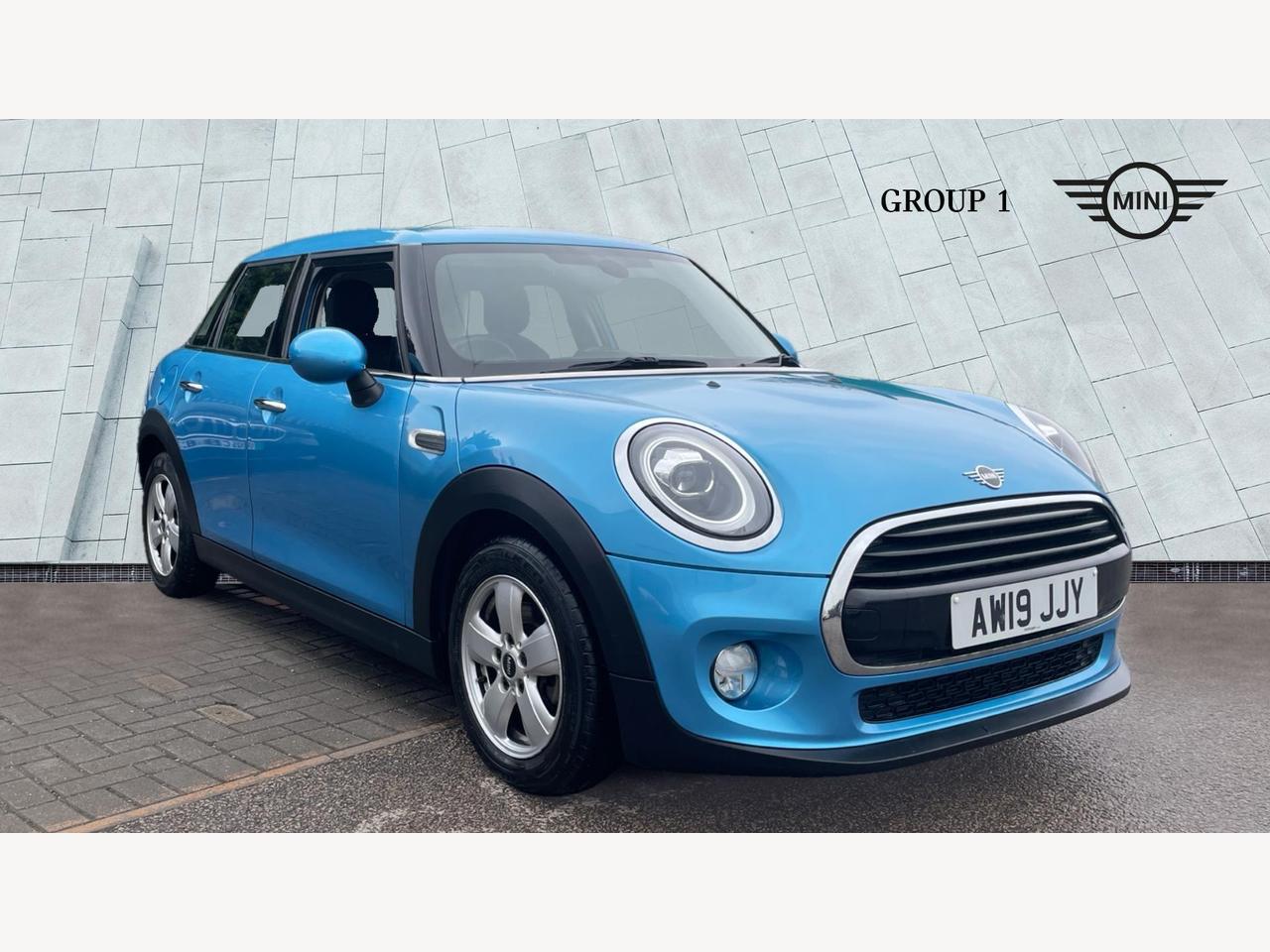 Main listing image - MINI Hatchback 5dr