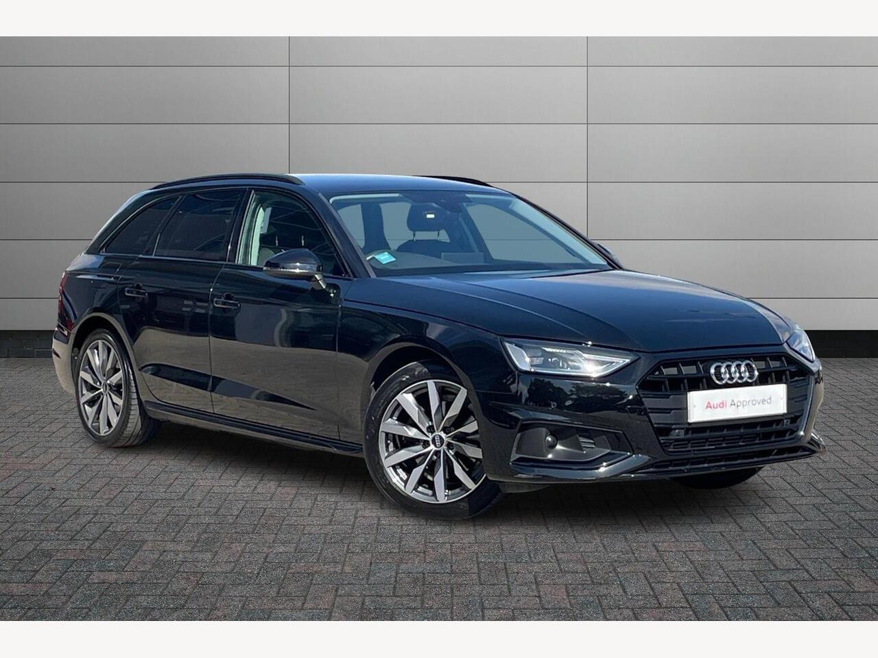 Main listing image - Audi A4