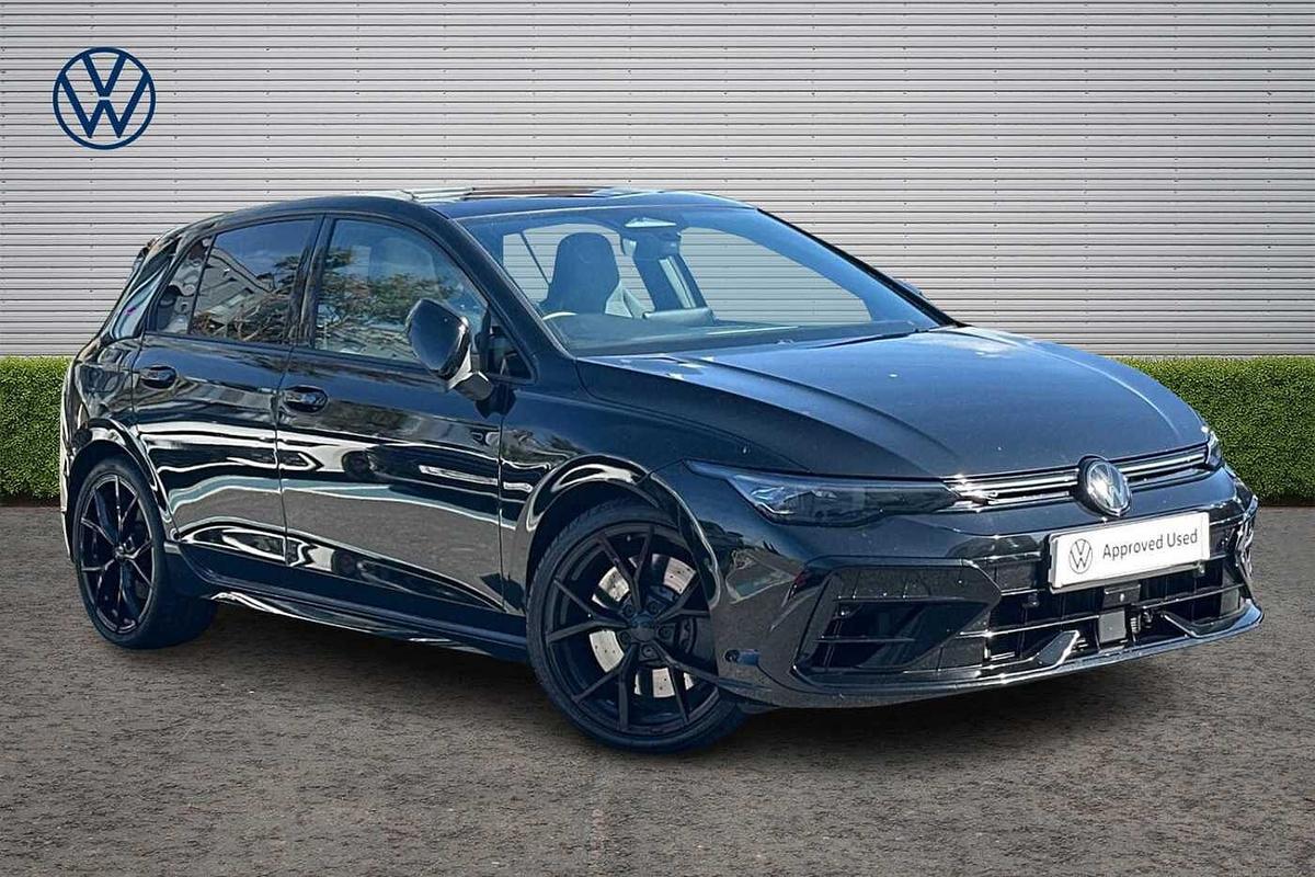 Main listing image - Volkswagen Golf