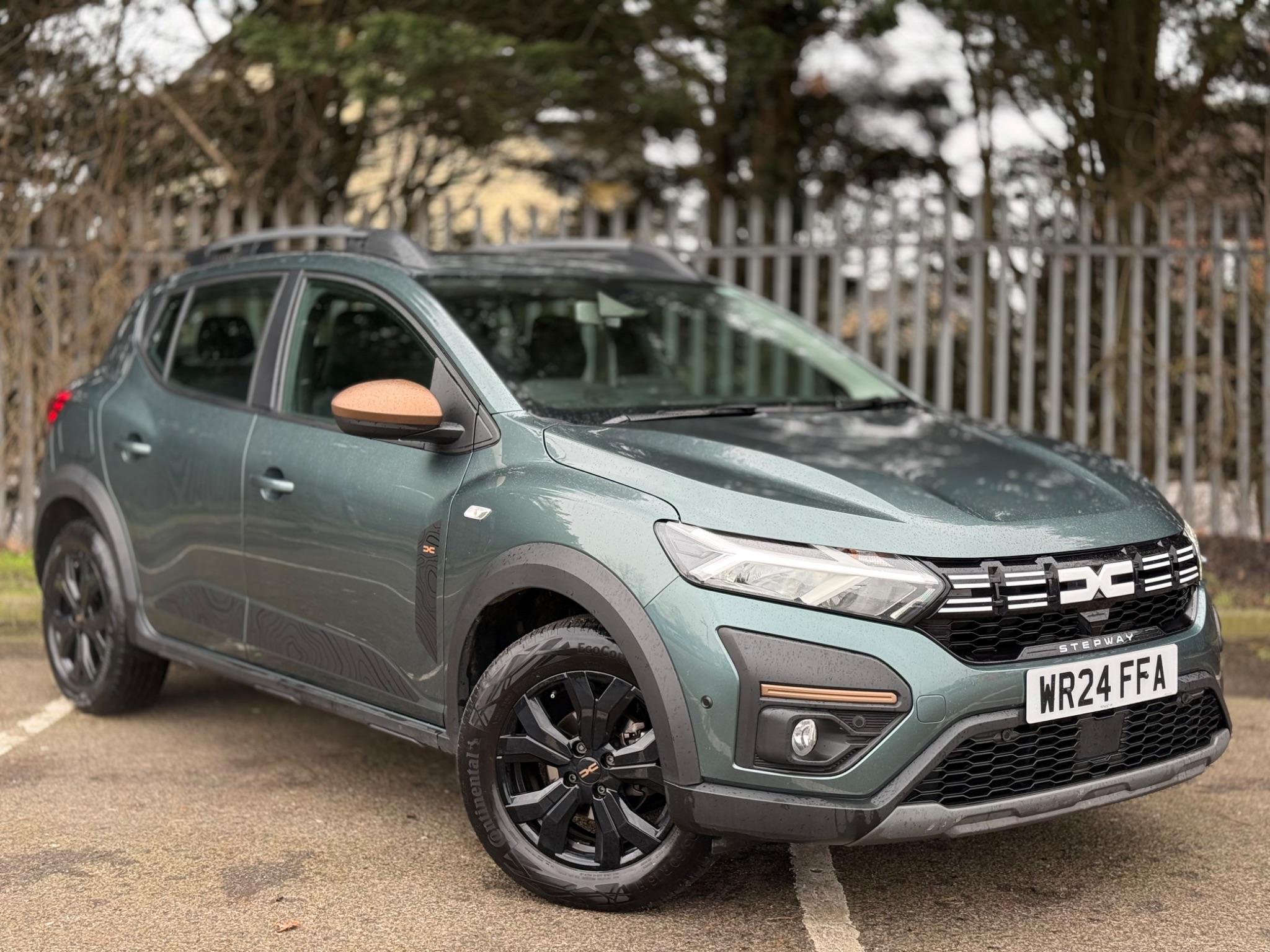 Main listing image - Dacia Sandero Stepway