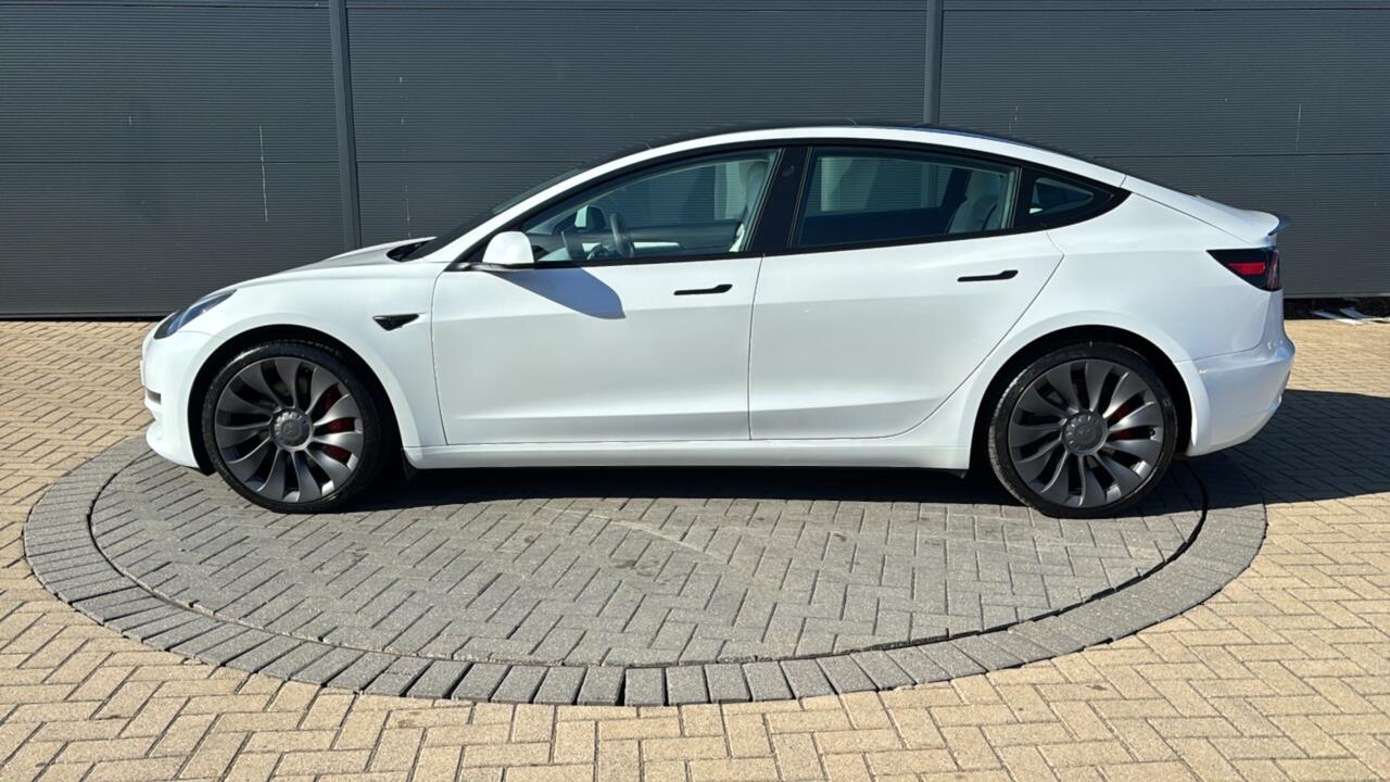 Main listing image - Tesla Model 3
