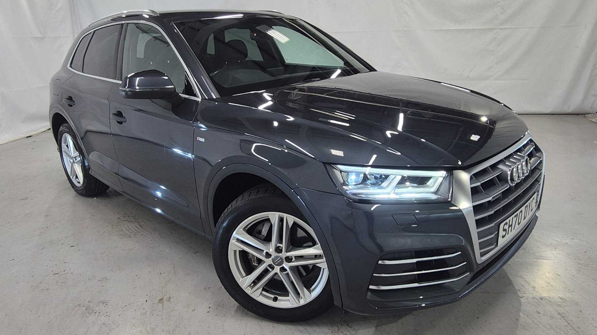 Main listing image - Audi Q5