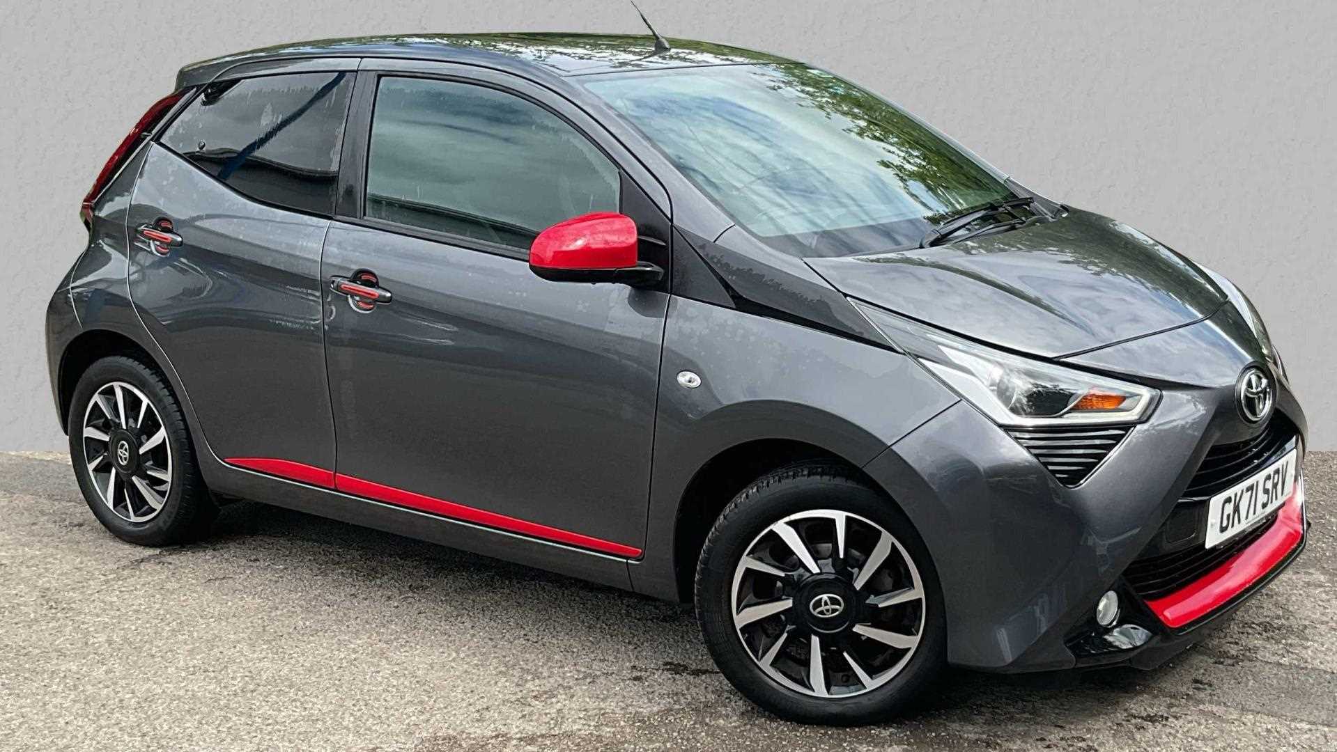 Main listing image - Toyota Aygo