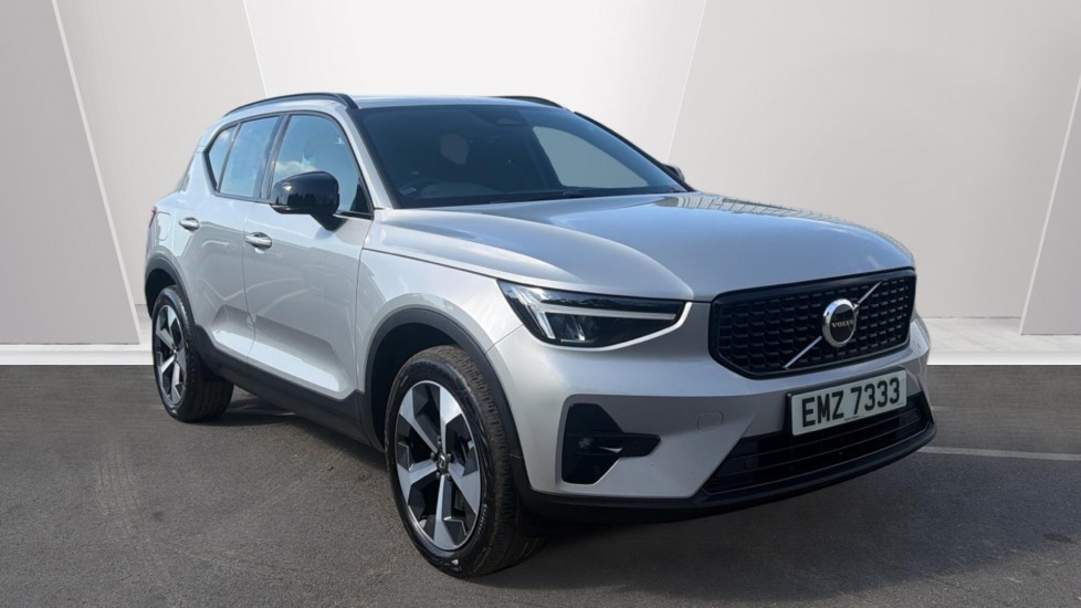 Main listing image - Volvo XC40