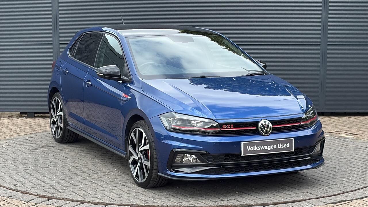 Main listing image - Volkswagen Polo