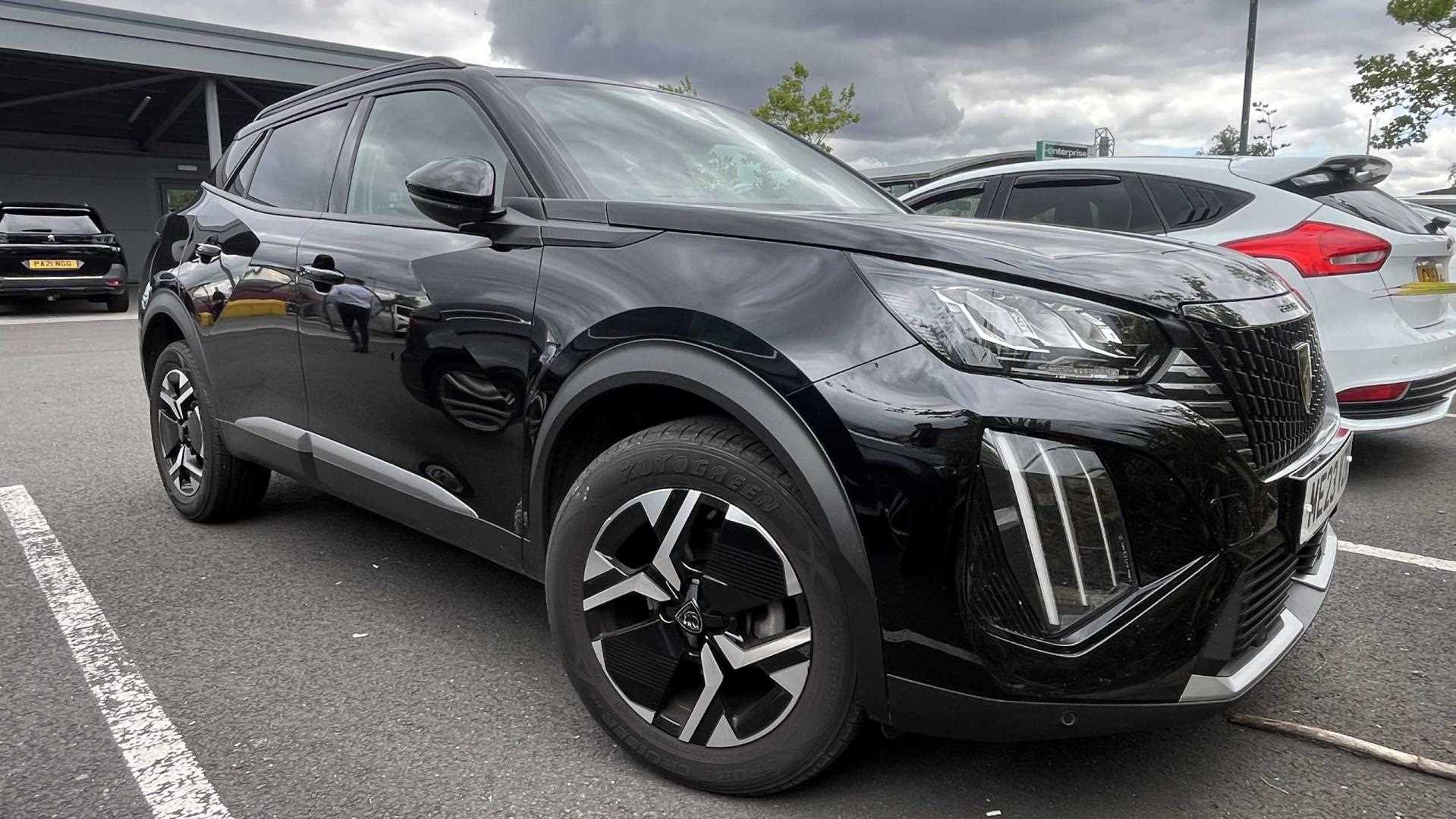 Main listing image - Peugeot 2008
