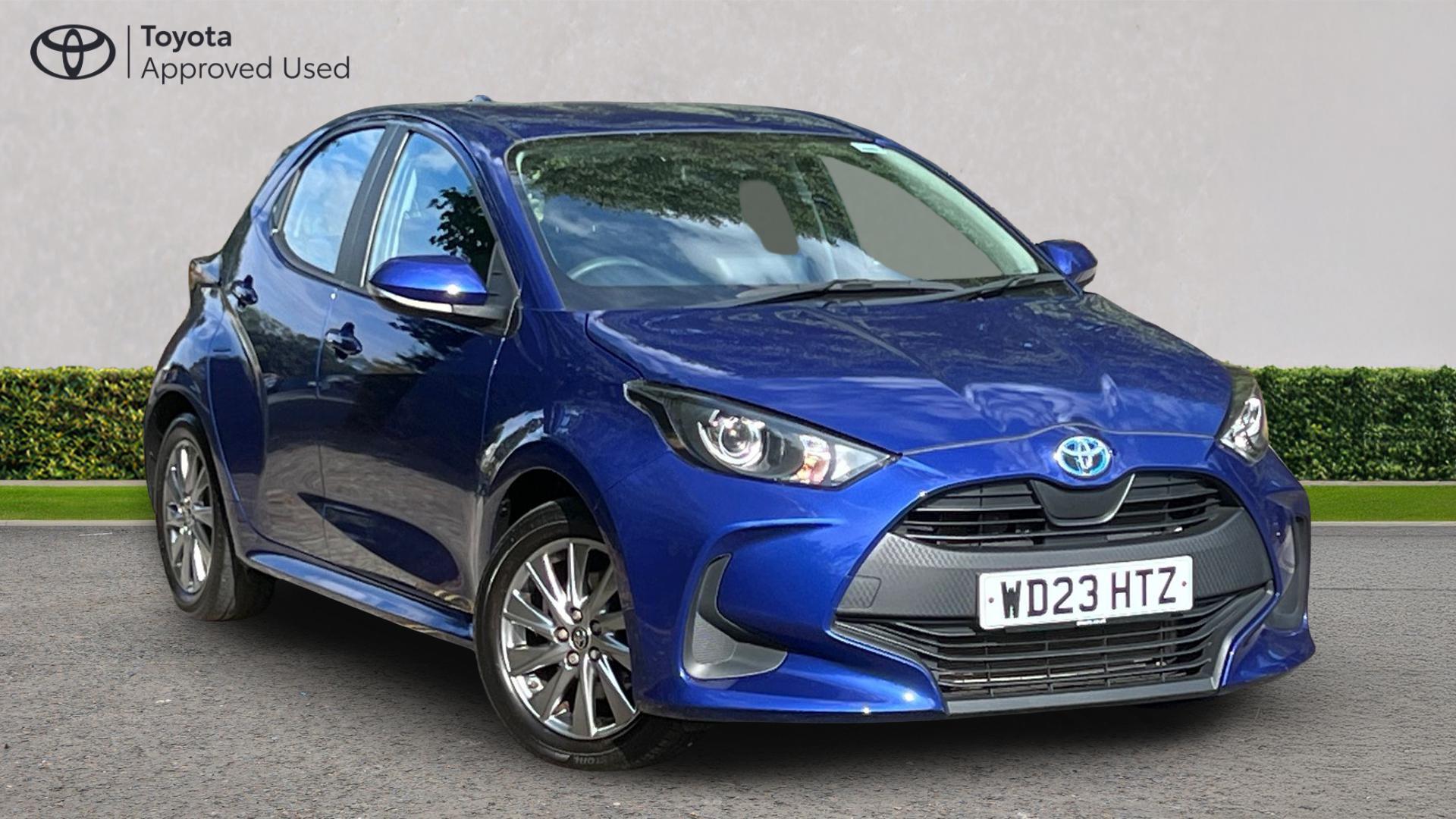 Main listing image - Toyota Yaris