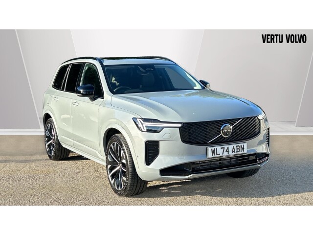 Main listing image - Volvo XC90