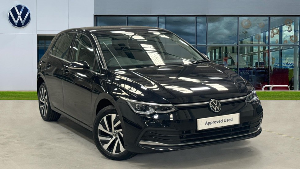 Main listing image - Volkswagen Golf