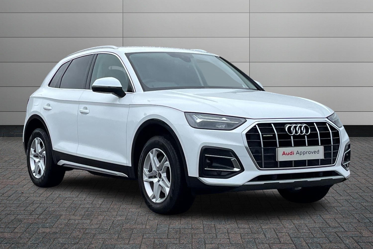 Main listing image - Audi Q5