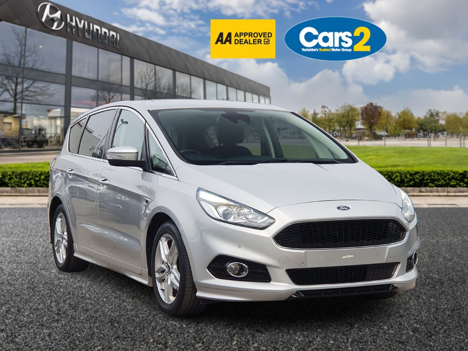Main listing image - Ford S-MAX