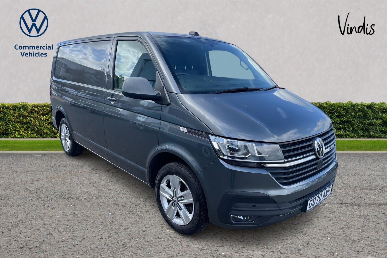 Main listing image - Volkswagen Transporter