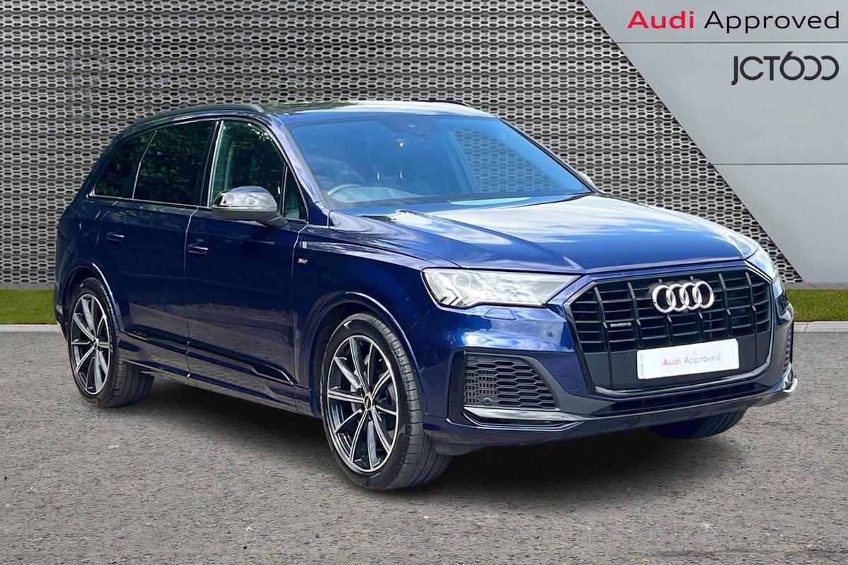 Main listing image - Audi Q7