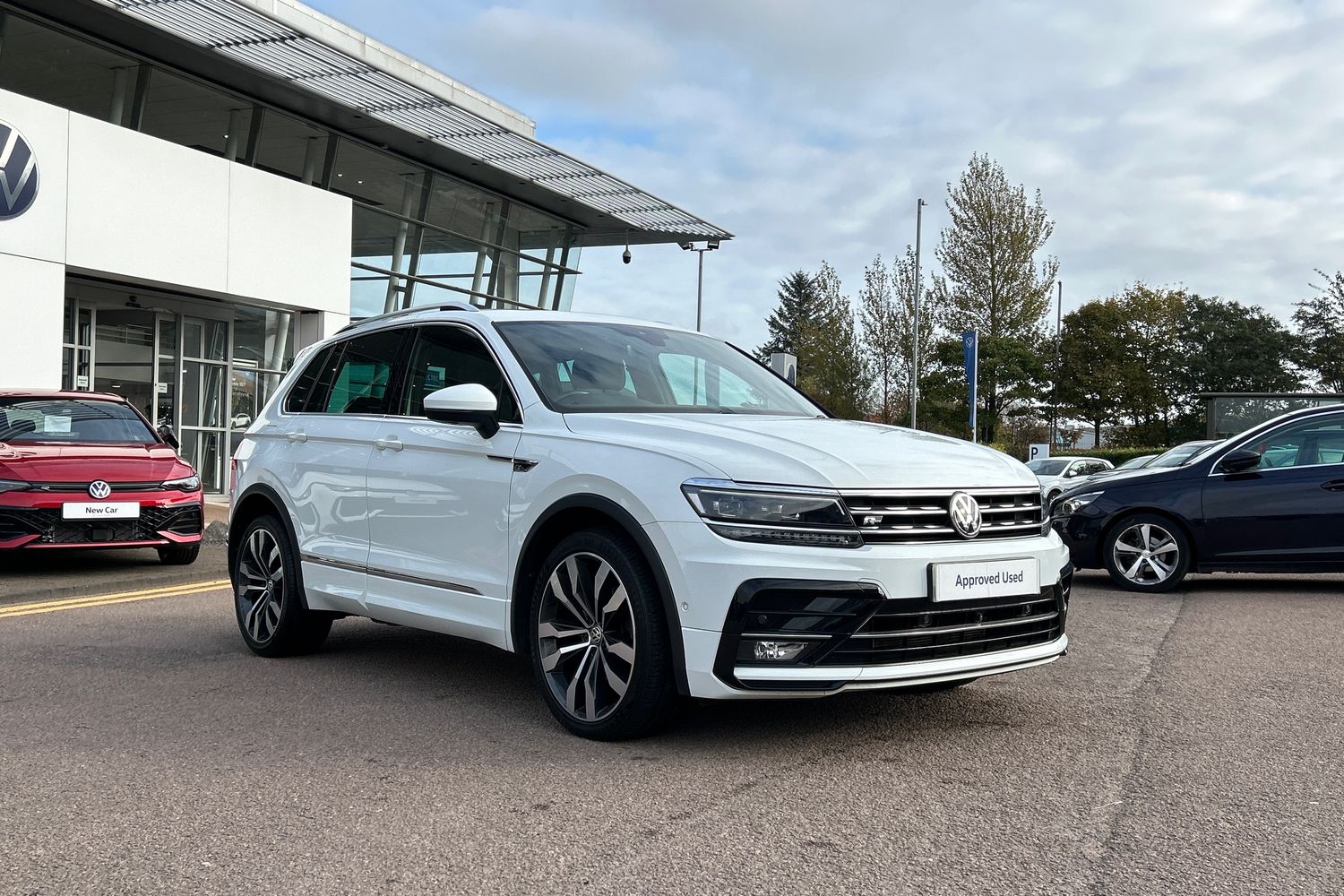 Main listing image - Volkswagen Tiguan