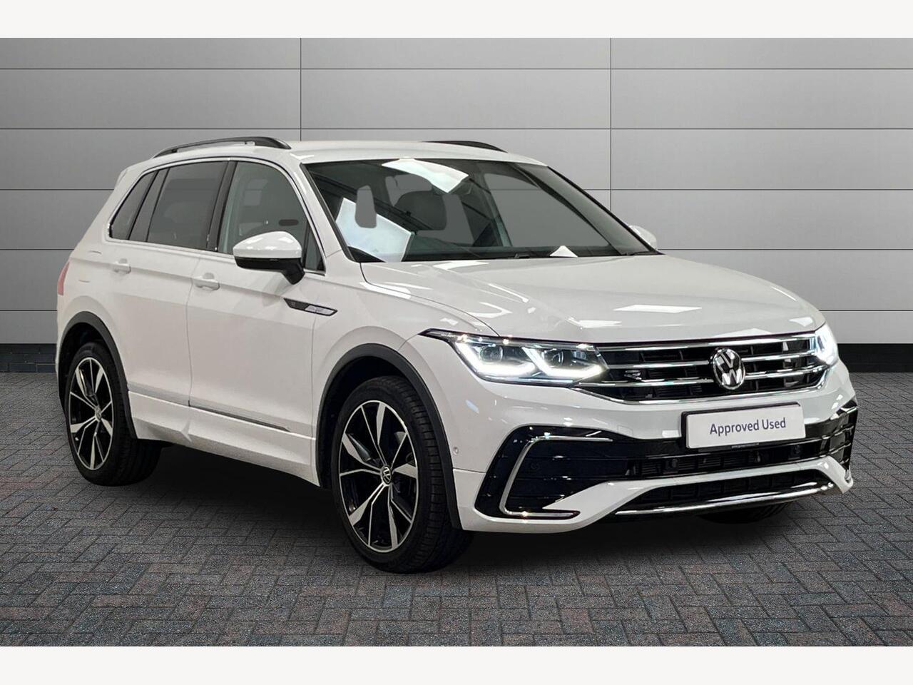 Main listing image - Volkswagen Tiguan
