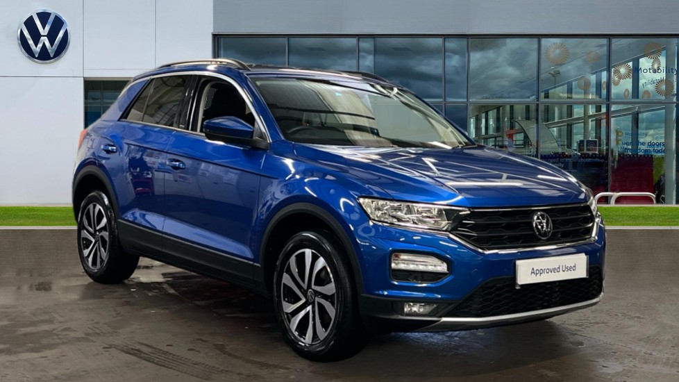 Main listing image - Volkswagen T-Roc