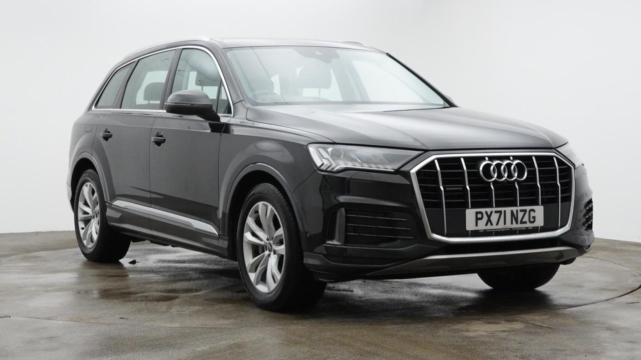 Main listing image - Audi Q7