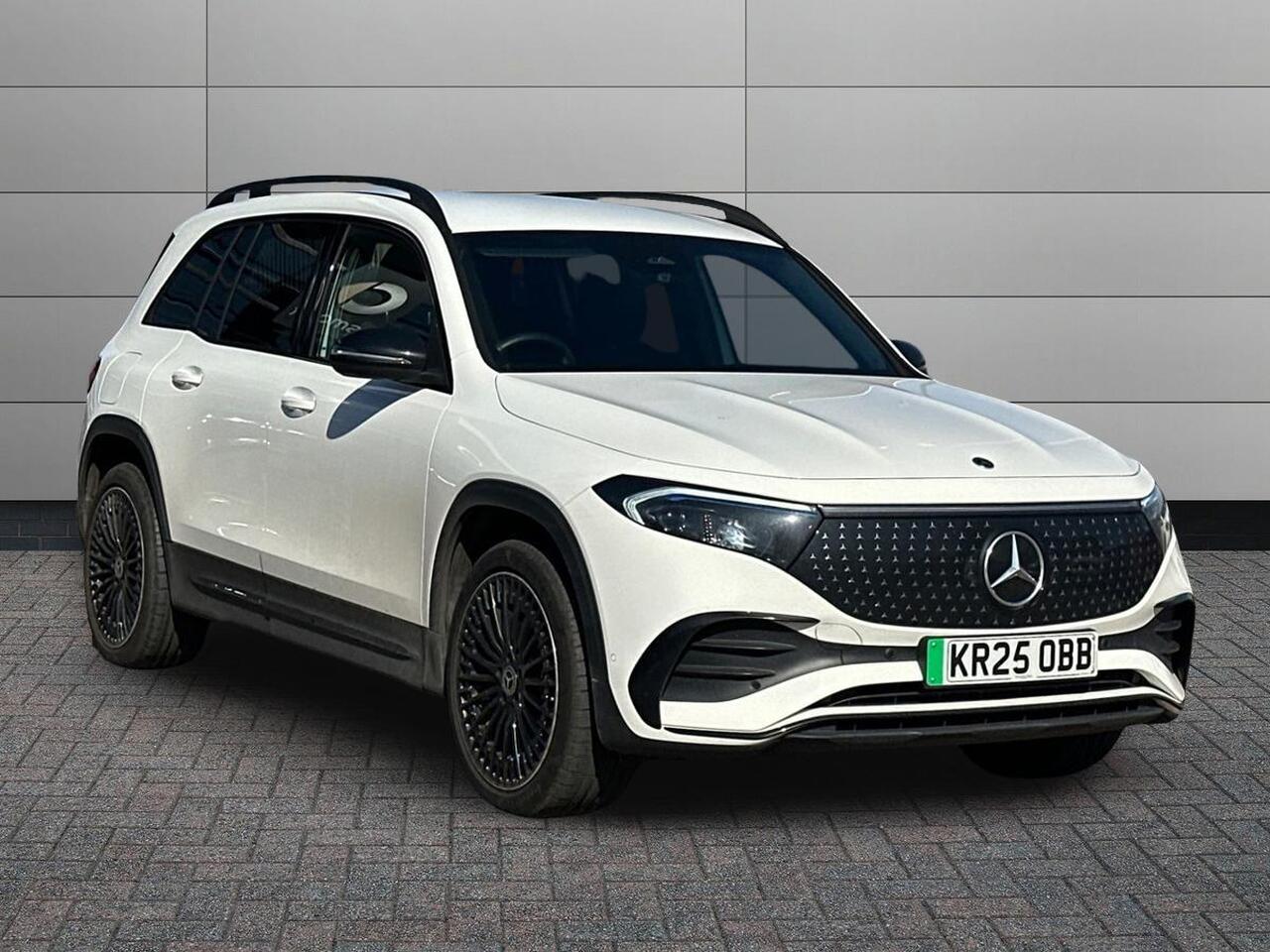 Main listing image - Mercedes-Benz EQB