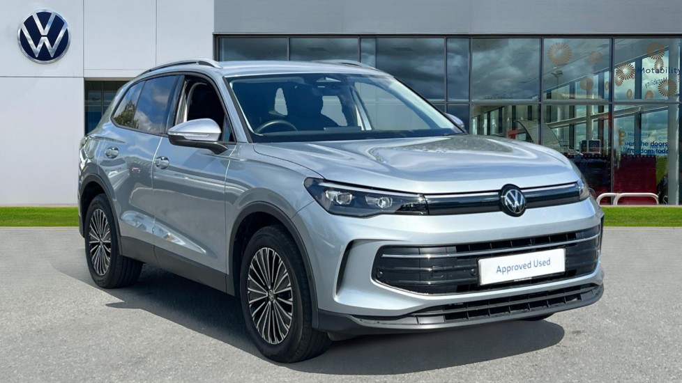 Main listing image - Volkswagen Tiguan