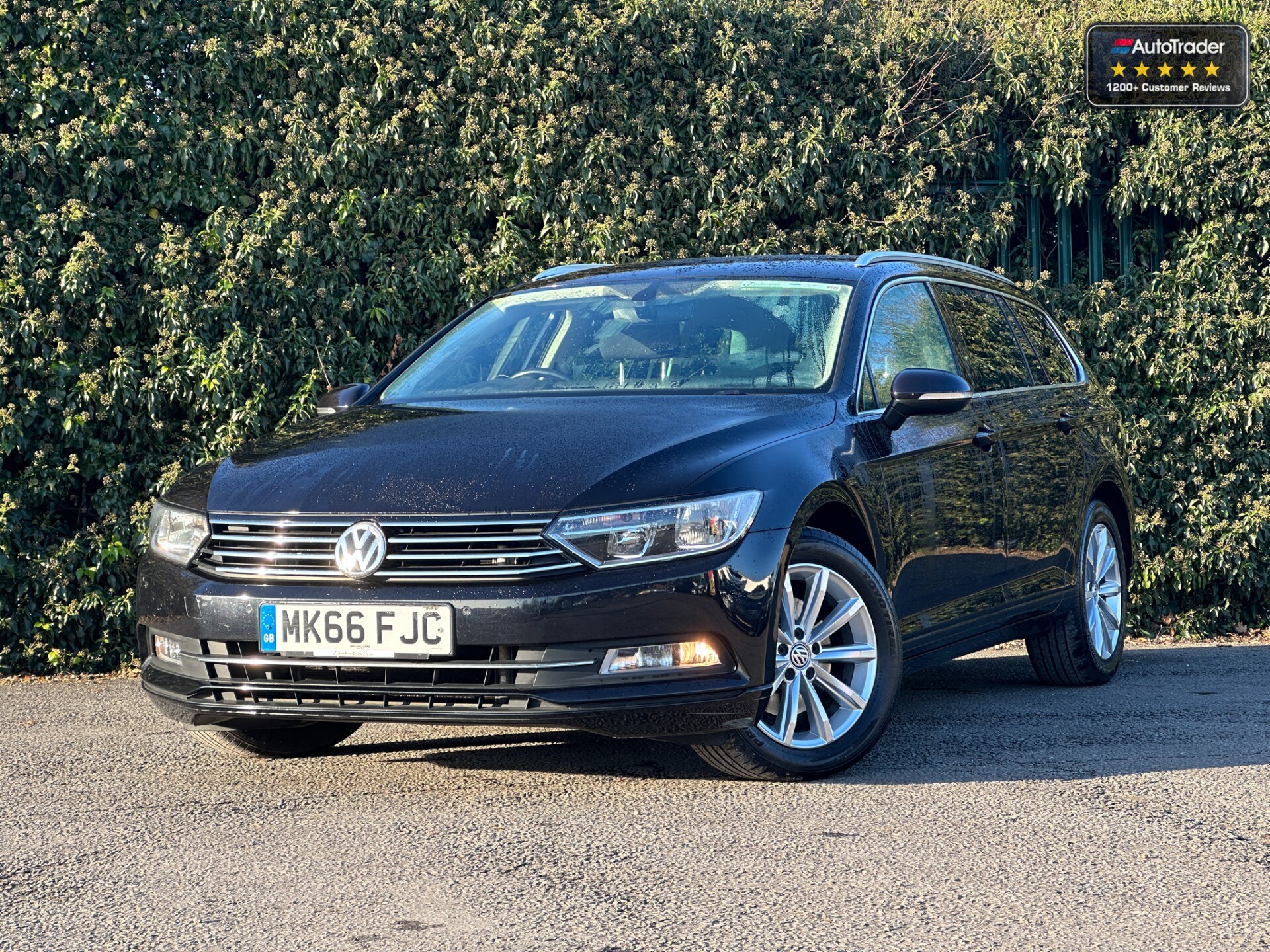 Main listing image - Volkswagen Passat Estate