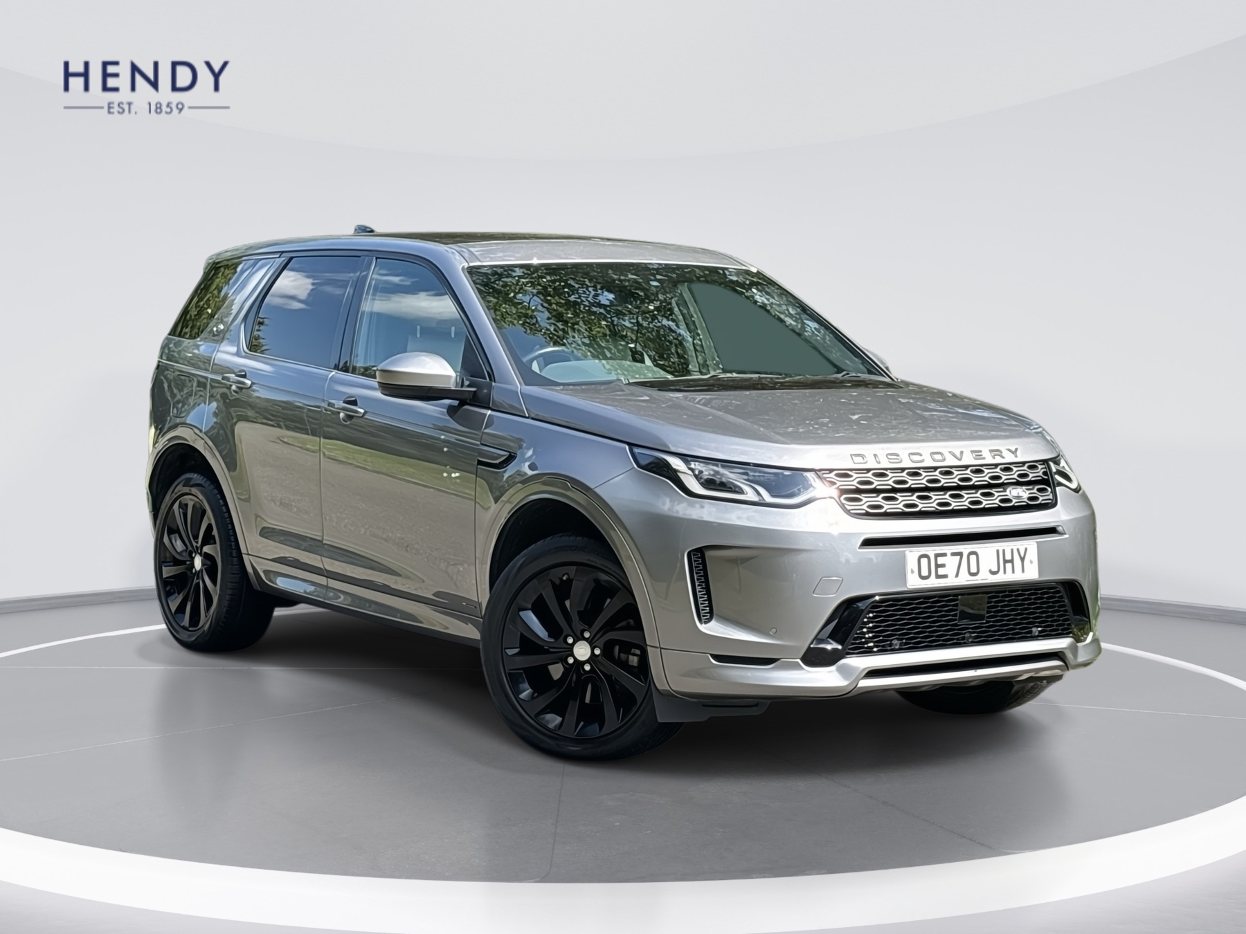 Main listing image - Land Rover Discovery Sport