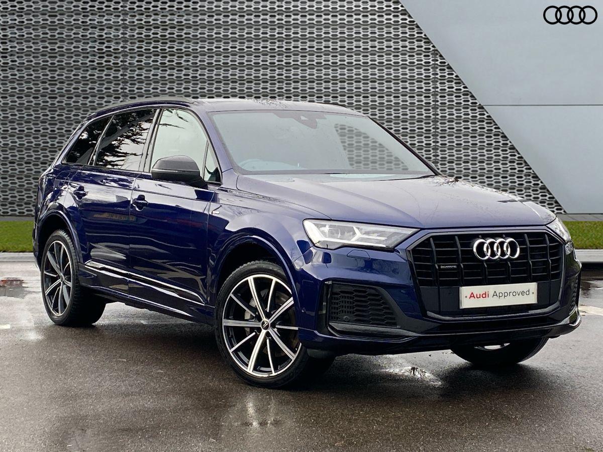 Main listing image - Audi Q7