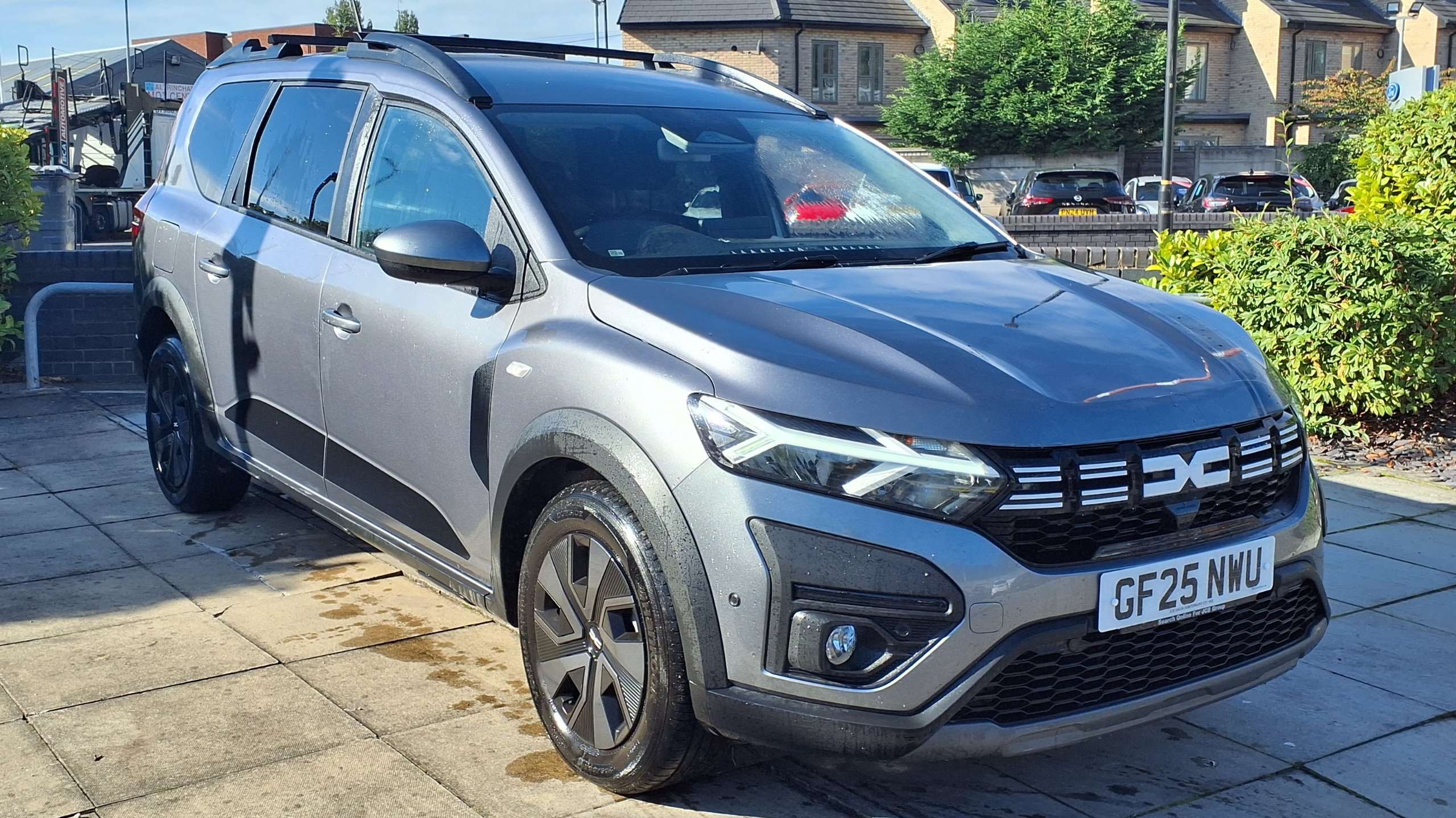 Main listing image - Dacia Jogger