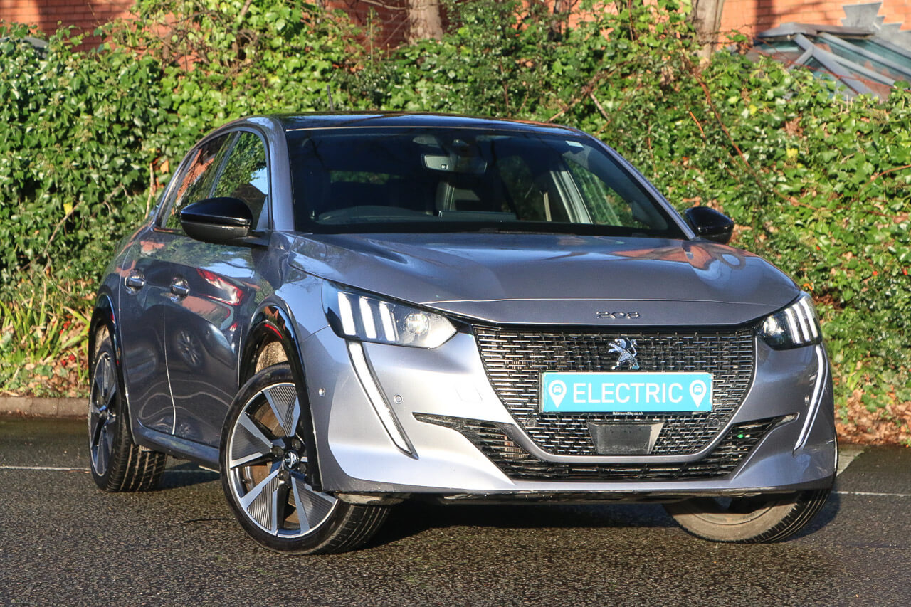 Main listing image - Peugeot e-208