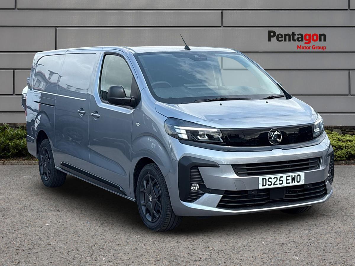 Main listing image - Vauxhall Vivaro