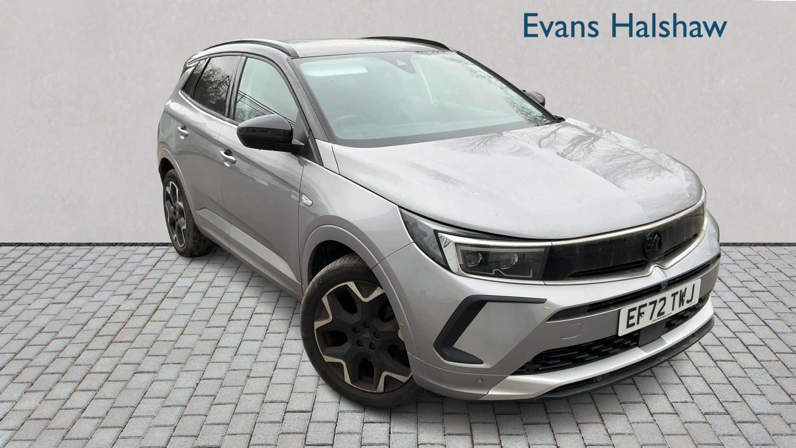 Main listing image - Vauxhall Grandland