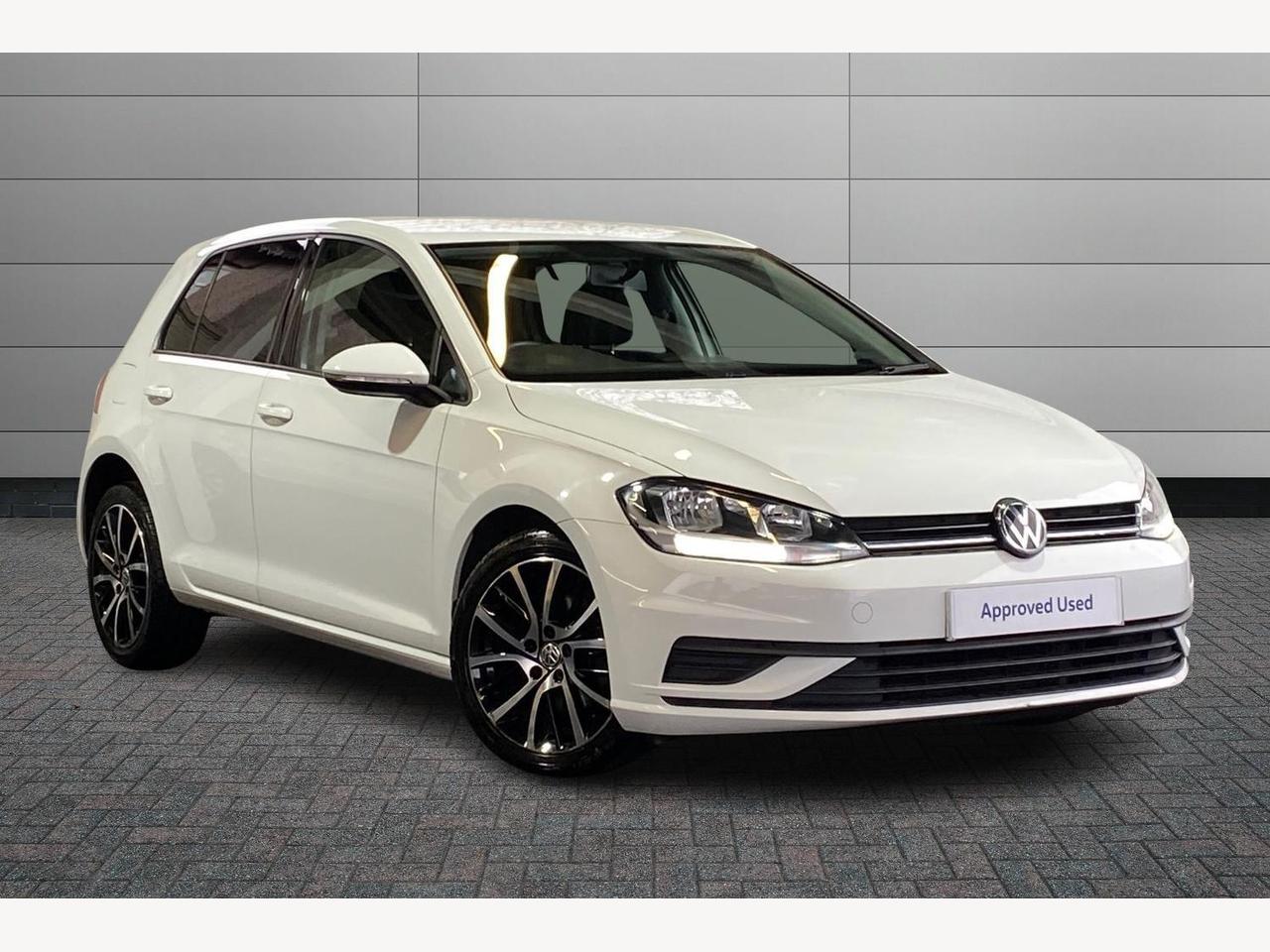 Main listing image - Volkswagen Golf