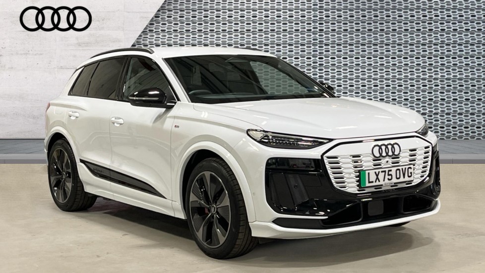 Main listing image - Audi Q6 e-tron